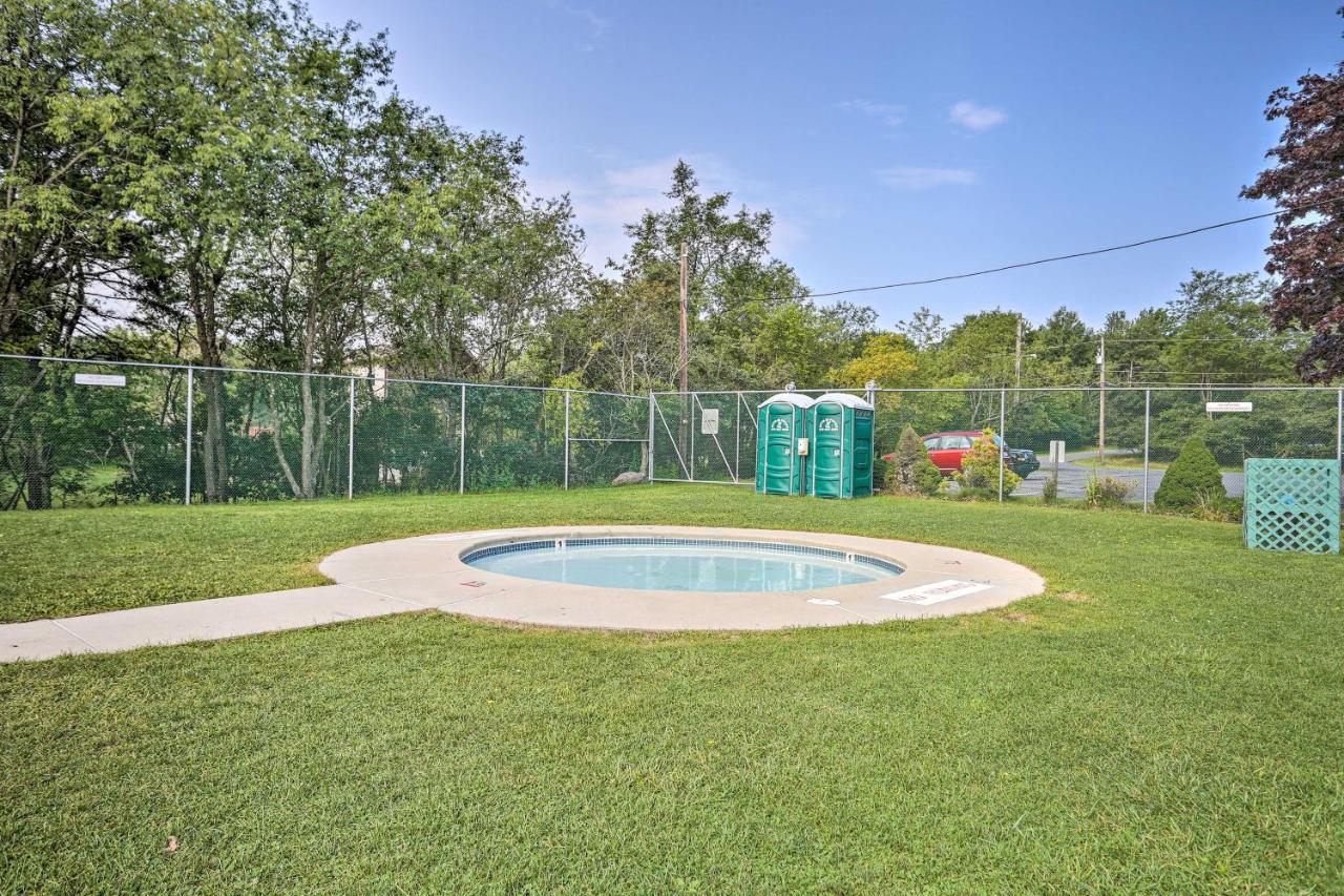 Family Home With Hot Tub, Close To Lake And Hiking! Albrightsville Exteriör bild
